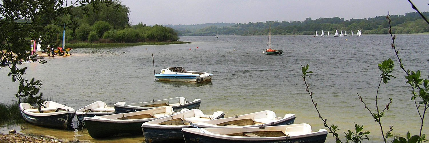 Boats sailing at Weirwood